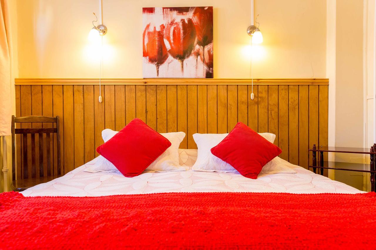 Hostal Y Cabanas Ainil Punta Arenas Eksteriør bilde