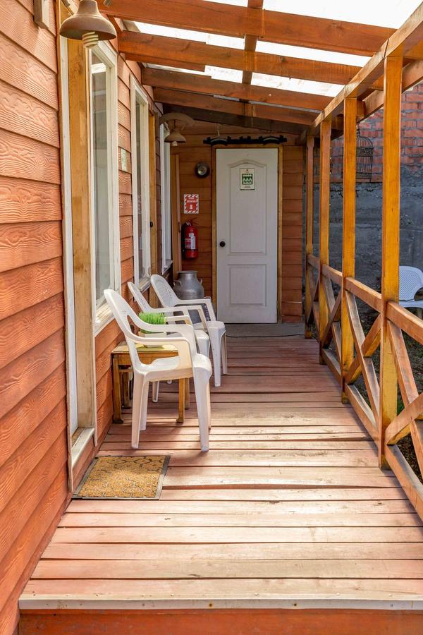 Hostal Y Cabanas Ainil Punta Arenas Eksteriør bilde