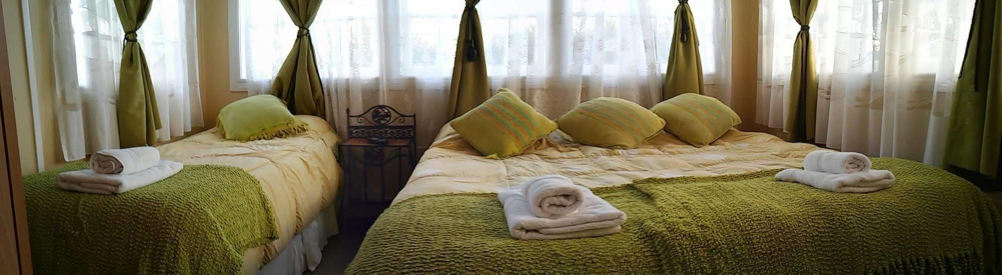 Hostal Y Cabanas Ainil Punta Arenas Eksteriør bilde