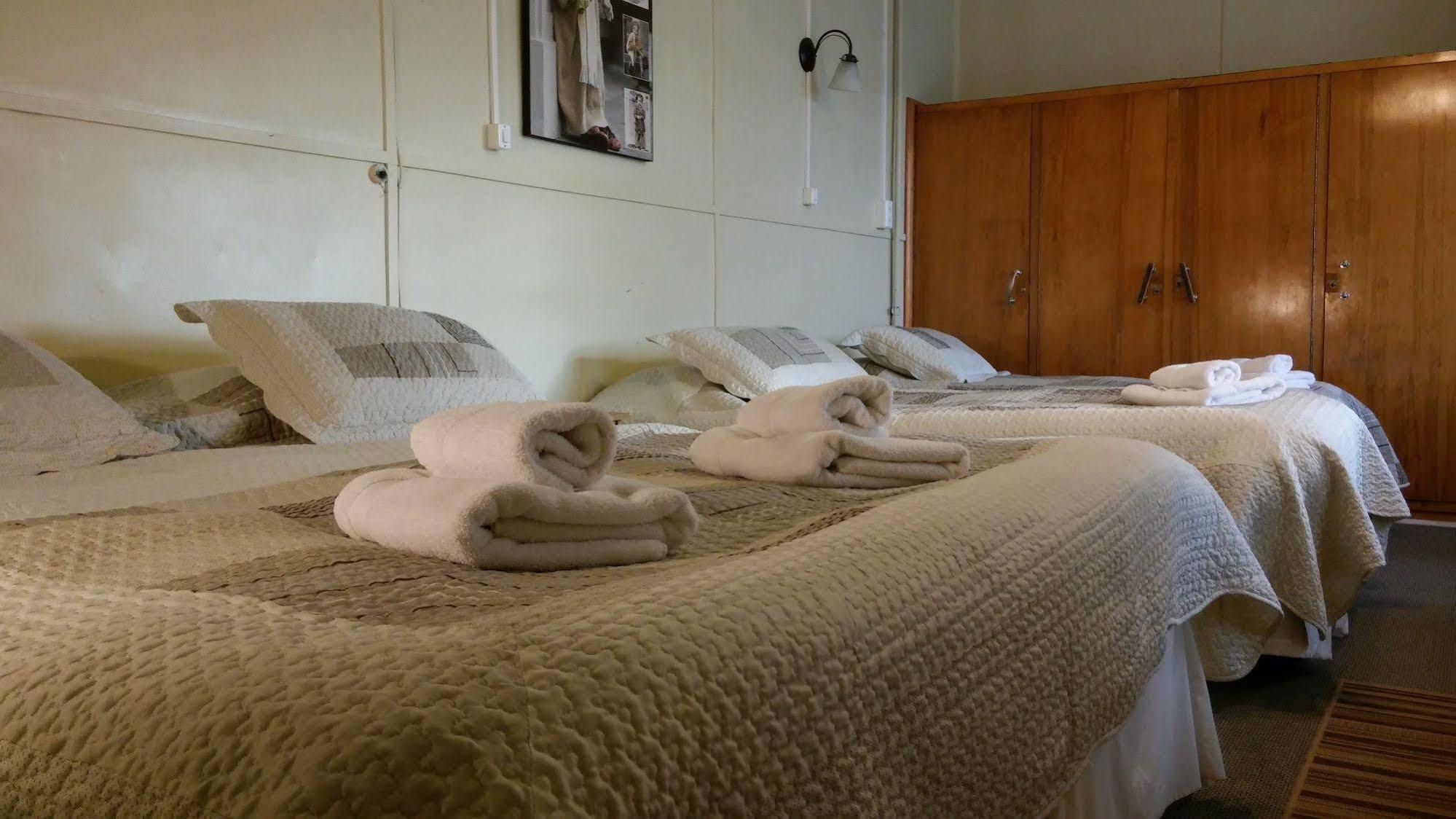 Hostal Y Cabanas Ainil Punta Arenas Eksteriør bilde