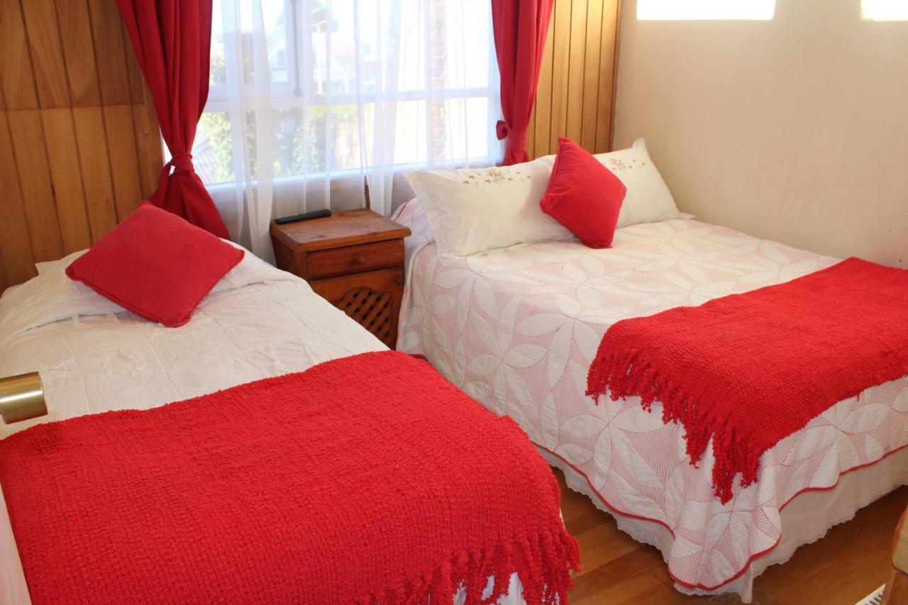 Hostal Y Cabanas Ainil Punta Arenas Eksteriør bilde