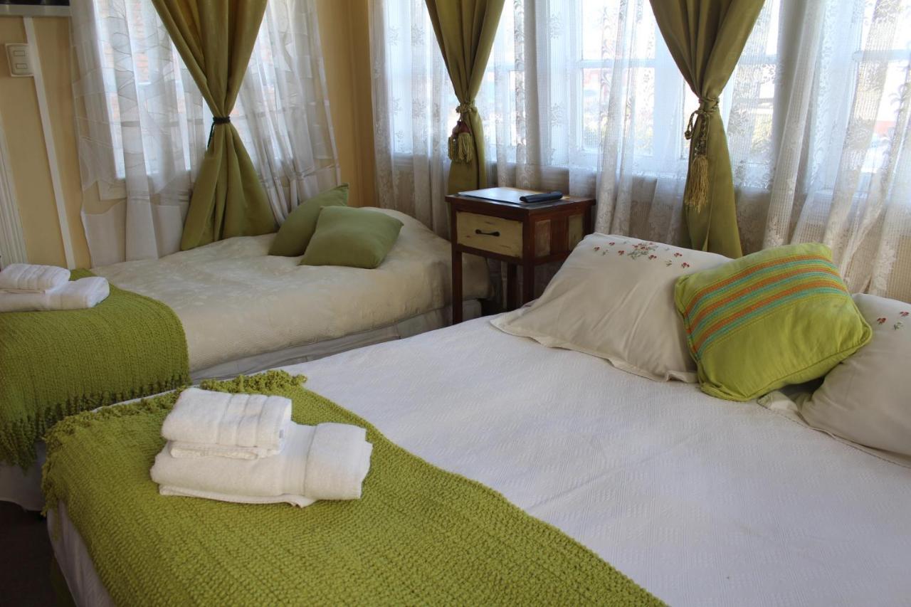 Hostal Y Cabanas Ainil Punta Arenas Eksteriør bilde