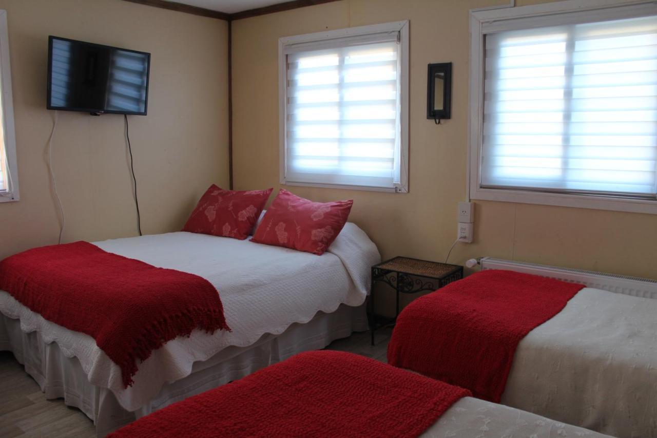 Hostal Y Cabanas Ainil Punta Arenas Eksteriør bilde