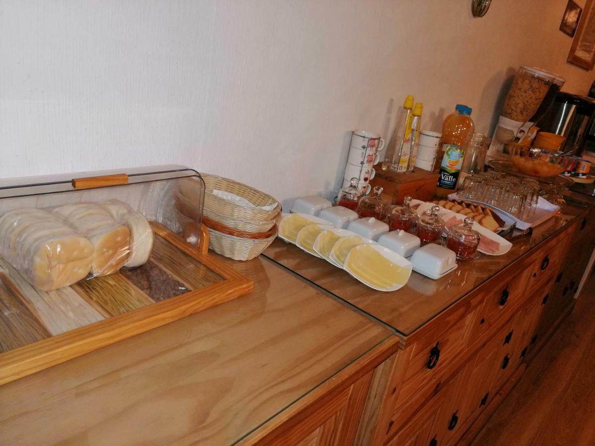 Hostal Y Cabanas Ainil Punta Arenas Eksteriør bilde